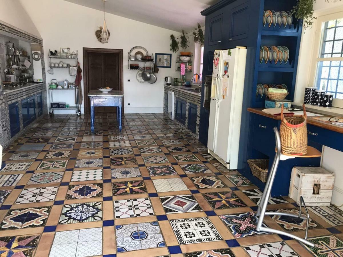 Bed and Breakfast Borgo del Gelso Olgiata Exterior foto