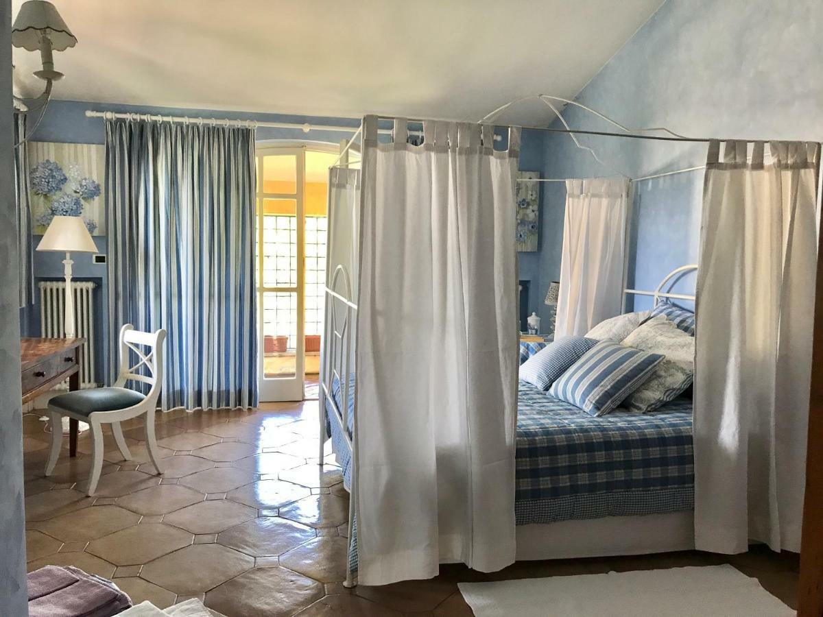 Bed and Breakfast Borgo del Gelso Olgiata Exterior foto